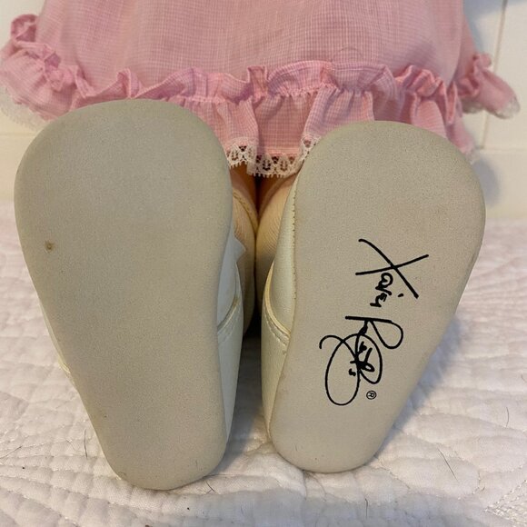 Vintage 24" Cabbage Patch Kids doll with birth certificate - Picture 3 of 9